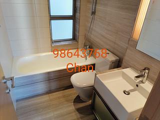 Sai Ying Pun - Island Crest 06