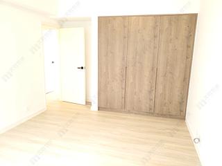 Mid Levels Central - Estoril Court Block 1 11