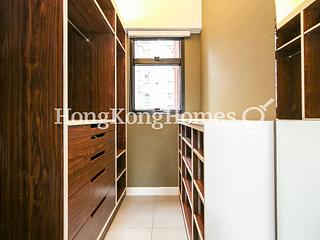 Wan Chai - New Sun House 04