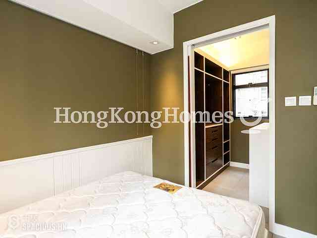 Wan Chai - New Sun House 03