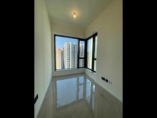 Shau Kei Wan - Oria 06