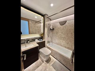 Wong Chuk Hang - The Southside Phase 2 La Marina Tower 1A 07