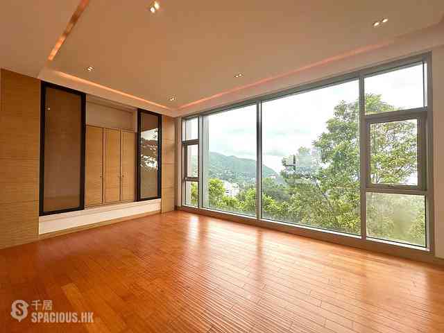 The Peak - Sky Court 02