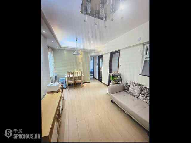 Kennedy Town - Harbour View Garden Block 2 01