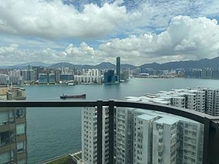 Fortress Hill - Harbour Glory Block 6 02