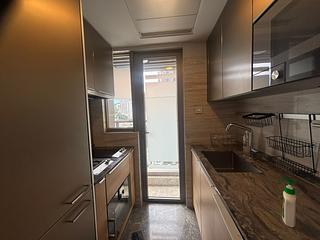 Fortress Hill - Harbour Glory Block 6 08