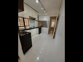 Braemar Hill - Wilshire Towers Block C 14
