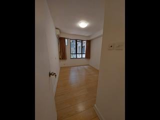 Braemar Hill - Wilshire Towers Block C 04