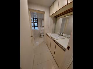 Braemar Hill - Wilshire Towers Block C 13