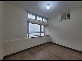 Ap Lei Chau - South Horizons Phase 3 Mei Hay Court (Block 18) 05