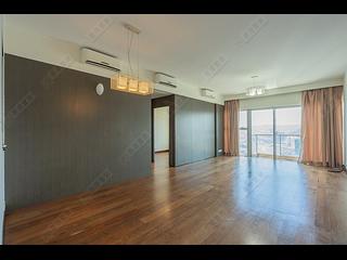 West Kowloon - Sorrento Phase 2 Block 1 02