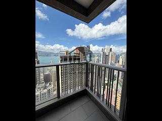Sai Ying Pun - Island Crest 03