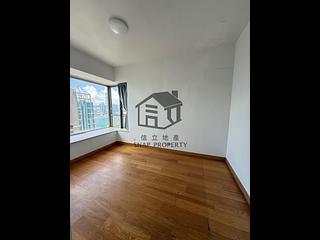 Sai Ying Pun - Island Crest 05