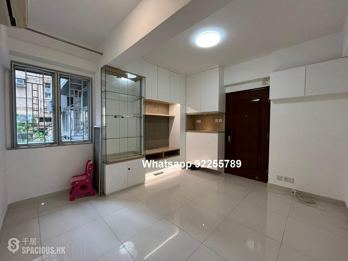 Sai Ying Pun - True Light Building 01