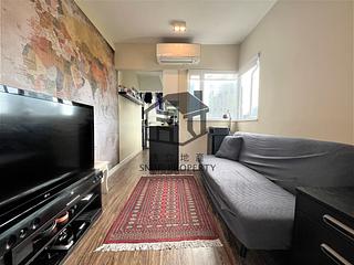 Sai Ying Pun - Comfort Court 02