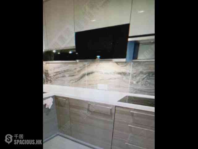 Tseung Kwan O - The Wings Ocean Wings Block 1 04