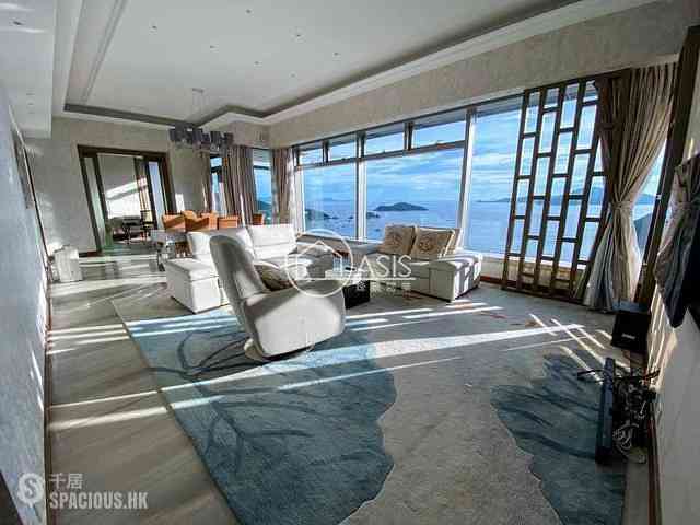 Repulse Bay - Grosvenor Place 01