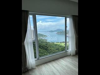Repulse Bay - Sea Cliff Mansions 02