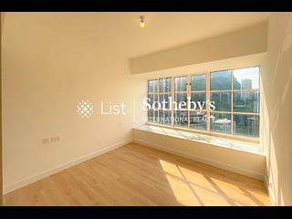 Mid Levels Central - Garden Terrace 08
