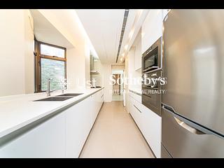 Mid Levels East - Bamboo Grove 11