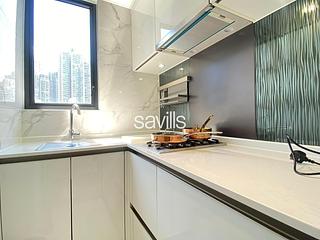 Sai Ying Pun - The Queens 07