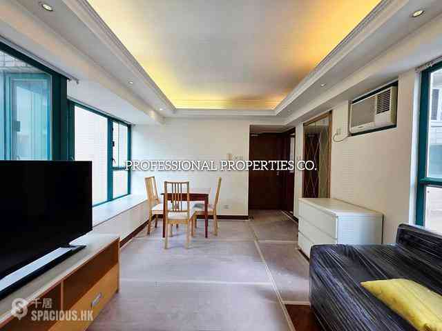 Causeway Bay - The Grandeur 01