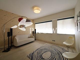 Mid Levels Central - Carlos Court 05