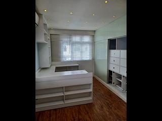 North Point - Bedford Gardens 12