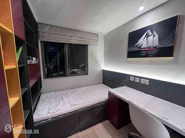 Pak Shek Kok - Solaria Tower 5 06