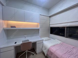 Pak Shek Kok - Solaria Tower 5 07