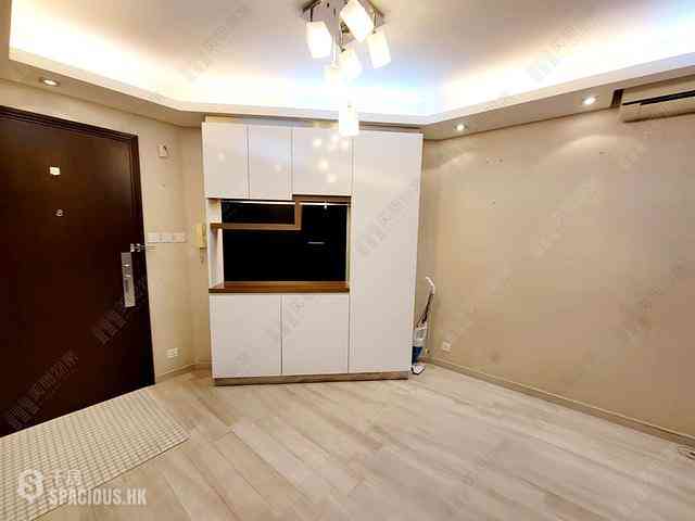 Tai Po - Classical Gardens Phase 2 Block 7 02