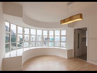 Mid Levels Central - Garden Terrace 05