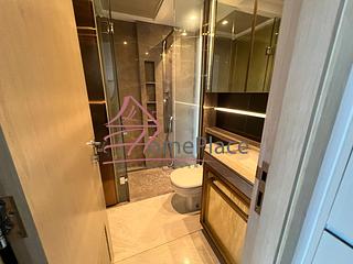 Sai Ying Pun - King's Hill 03