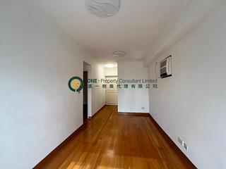 Sai Ying Pun - Yuk Ming Towers 02