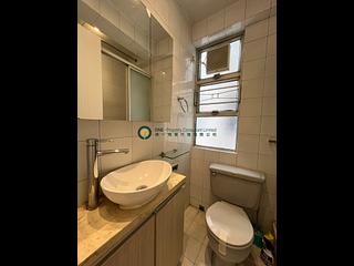 Sai Ying Pun - Golden Phoenix Court 06
