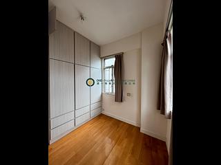 Sai Ying Pun - Golden Phoenix Court 08