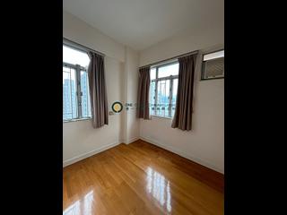 Sai Ying Pun - Golden Phoenix Court 09