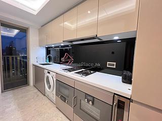 Sai Ying Pun - The Nova 06