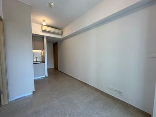 Sai Ying Pun - No.8 Hing Hon Road (Resiglow-Bonham) 05