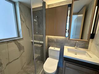 Sai Ying Pun - No.8 Hing Hon Road (Resiglow-Bonham) 07
