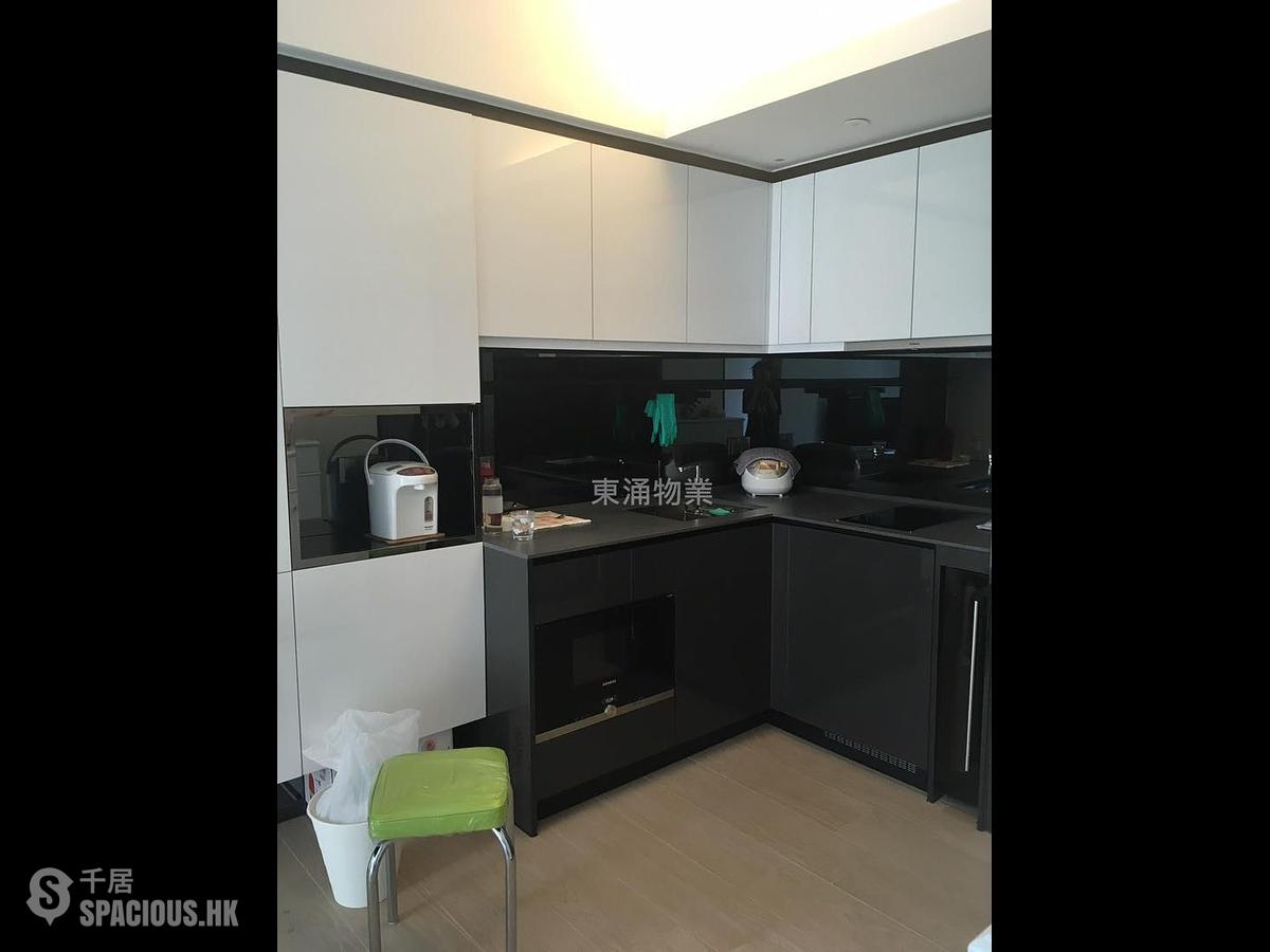 Tung Chung - Century Link Phase 1 Tower 6B 01