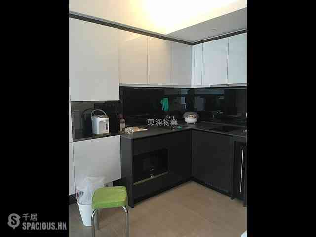 Tung Chung - Century Link Phase 1 Tower 6B 01
