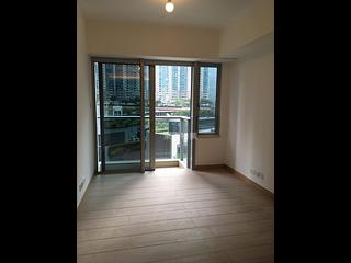 Tung Chung - Century Link Phase 1 Tower 6B 03