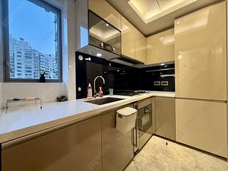 Sai Ying Pun - The Nova 07