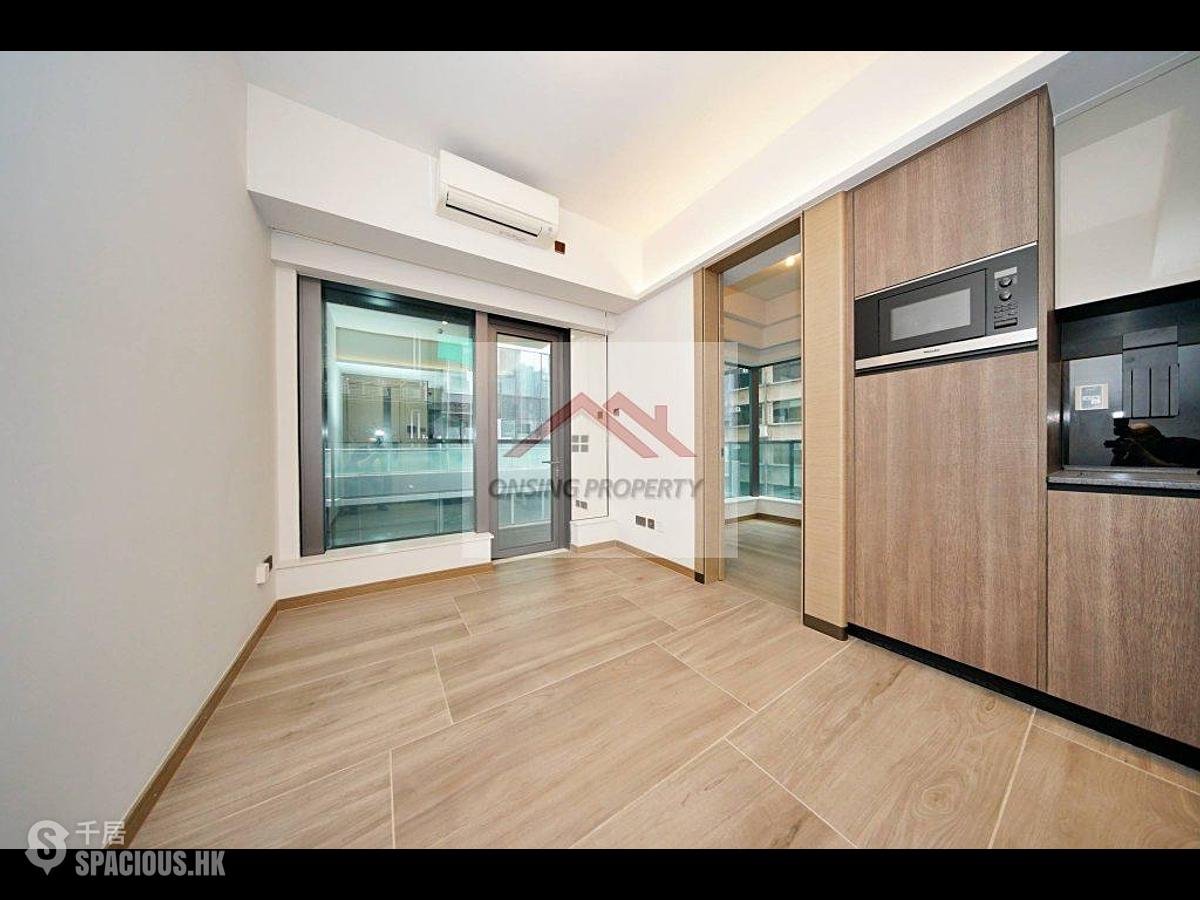 Sai Ying Pun - One・Artlane 01