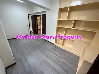 Sai Ying Pun - Good Times Building 03