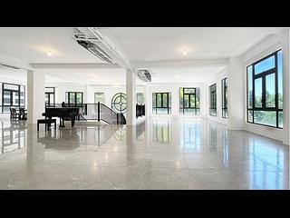 Repulse Bay - 72 Repulse Bay Road 06