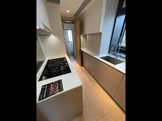 Chung Hom Kok - City Icon Block 1 03