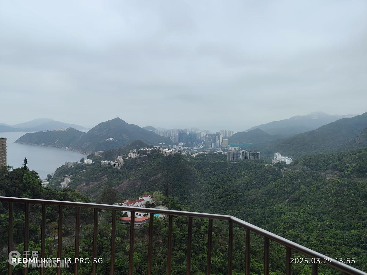 Repulse Bay - The Brentwood 01