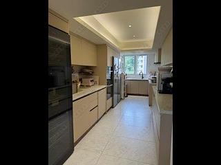 Mid Levels Central - Tregunter Tower 3 05